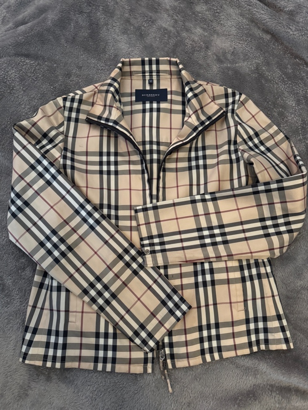 Burberry Beige Black Red Nova Check Zip Jacket